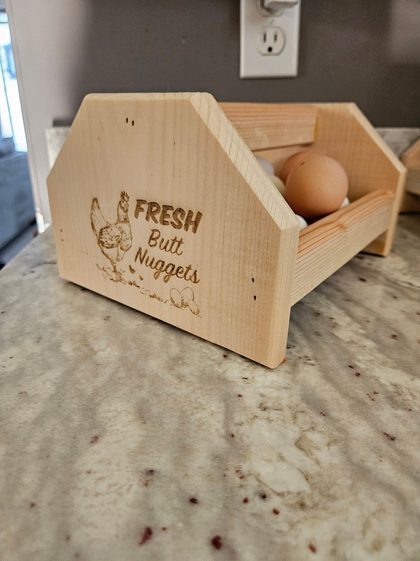 Fresh Butt Nuggets Wooden Egg collection basket for egg storage, display, and organization, for Chicken, Duck, and Quail Egg Harvesting