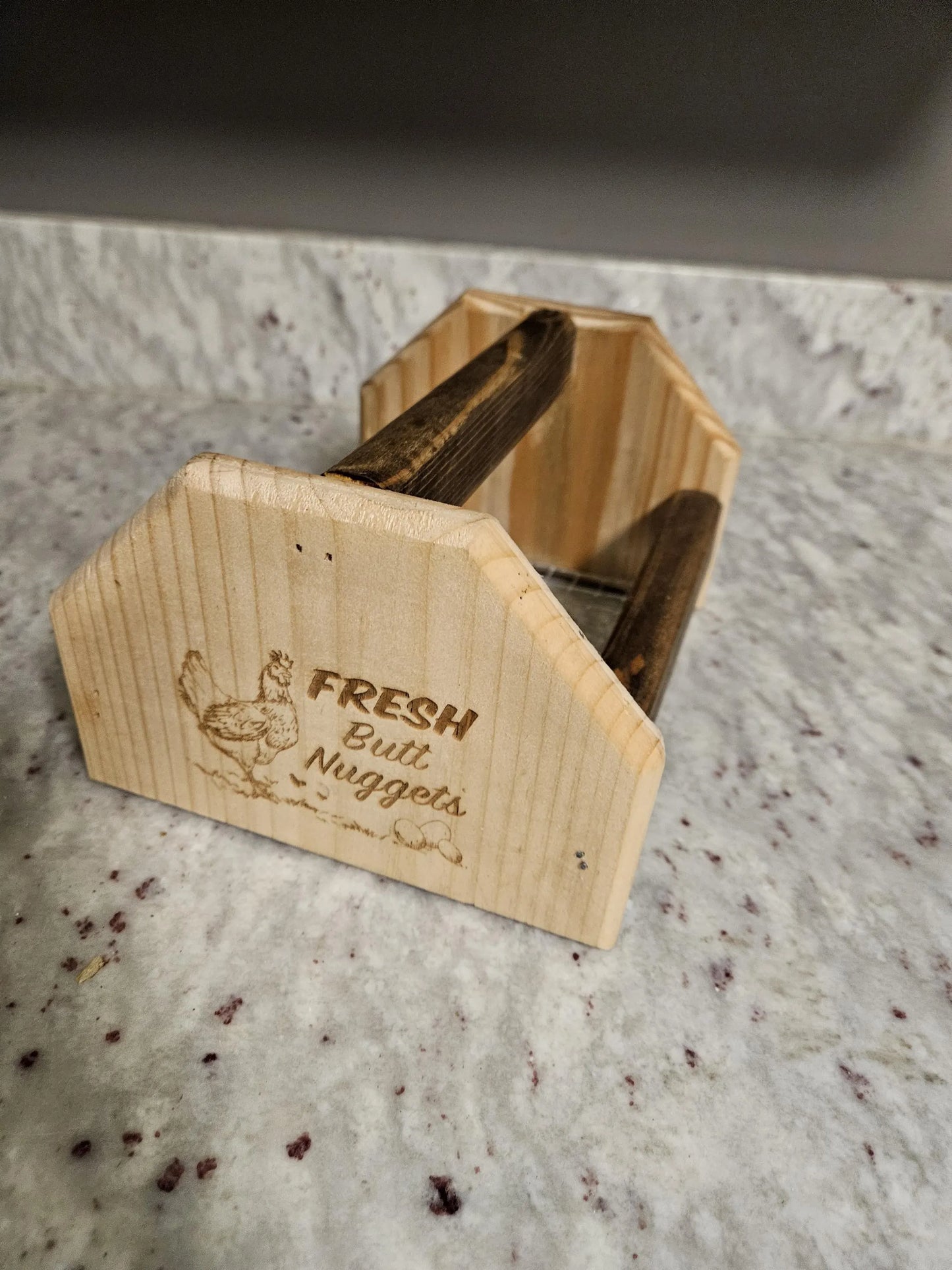 Fresh Butt Nuggets Wooden Egg collection basket for egg storage, display, and organization, for Chicken, Duck, and Quail Egg Harvesting